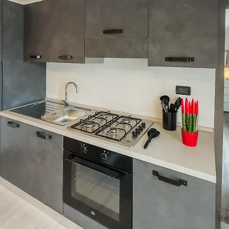 Ferienwohnung Sea View Penthouse - Free Park - Wifi Savona Exterior foto