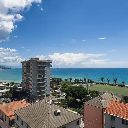 Ferienwohnung Sea View Penthouse - Free Park - Wifi Savona Exterior foto