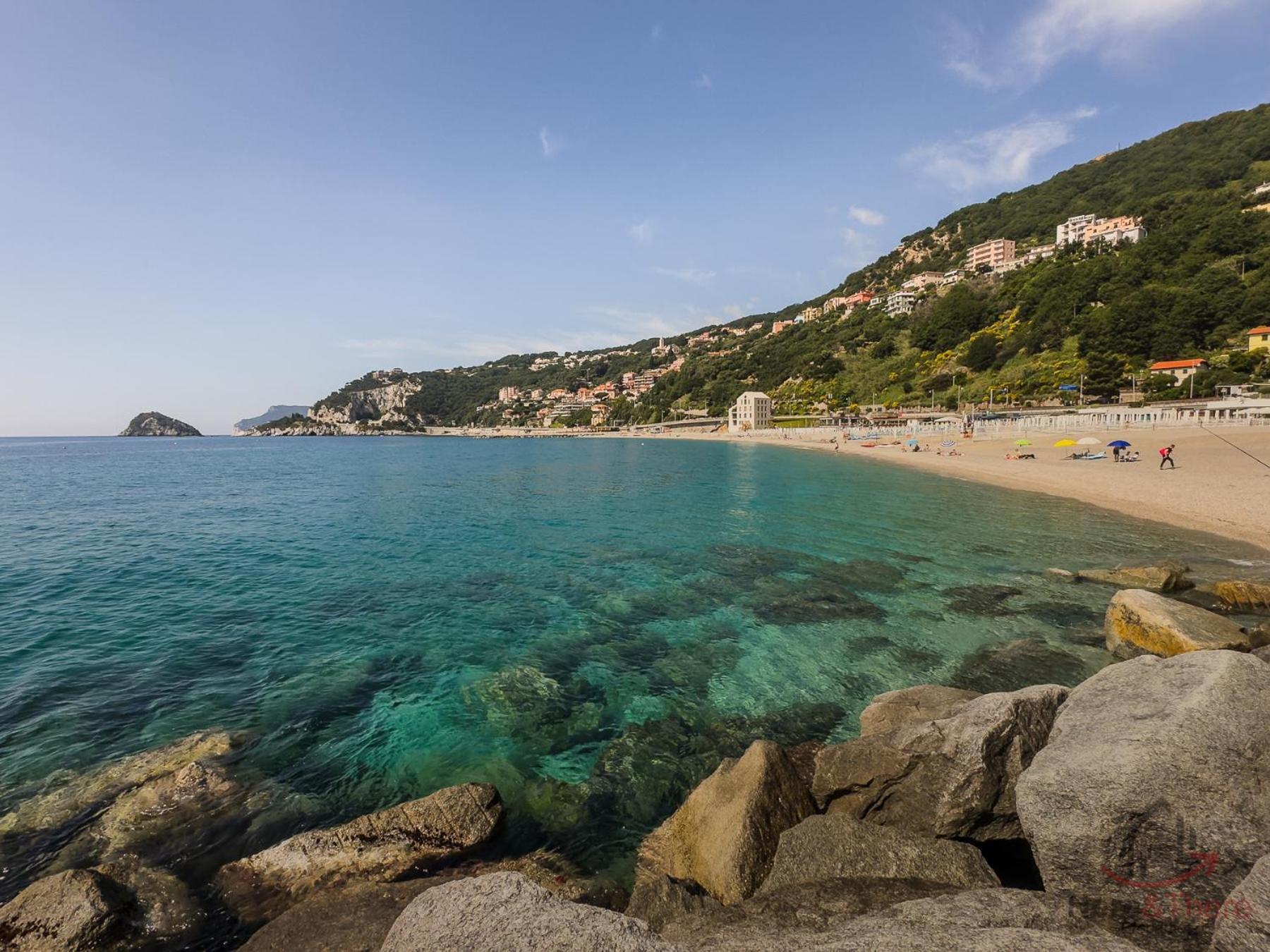 Sea View Penthouse - Free Park - Wifi Apartment