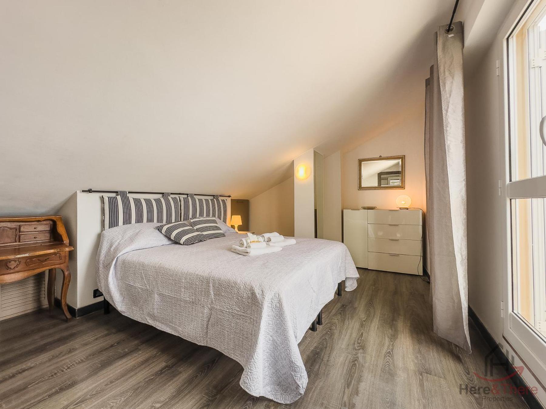 Sea View Penthouse - Free Park - Wifi Apartment *